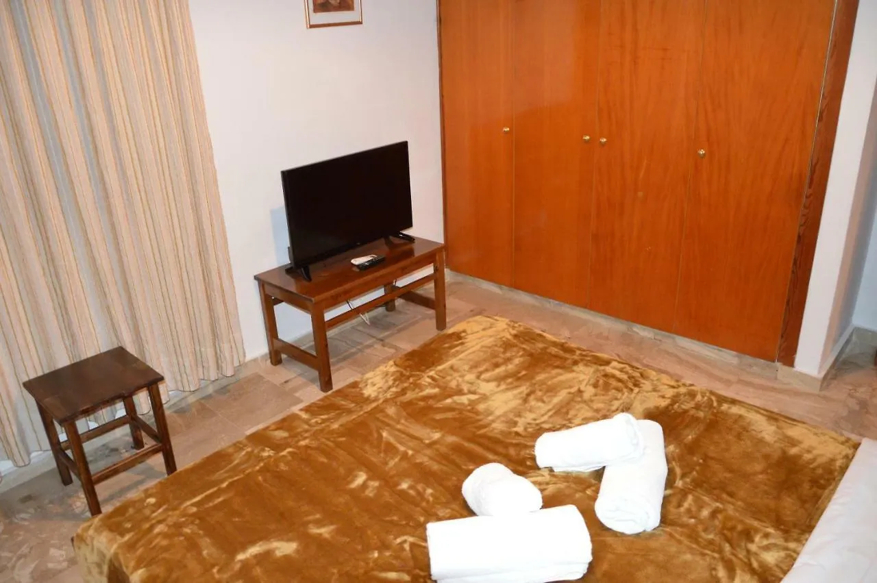 Maria Parameriti Apartments Poros  Greece
